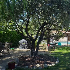 https://le-coin-de-paradis.fr-provencehotel.com